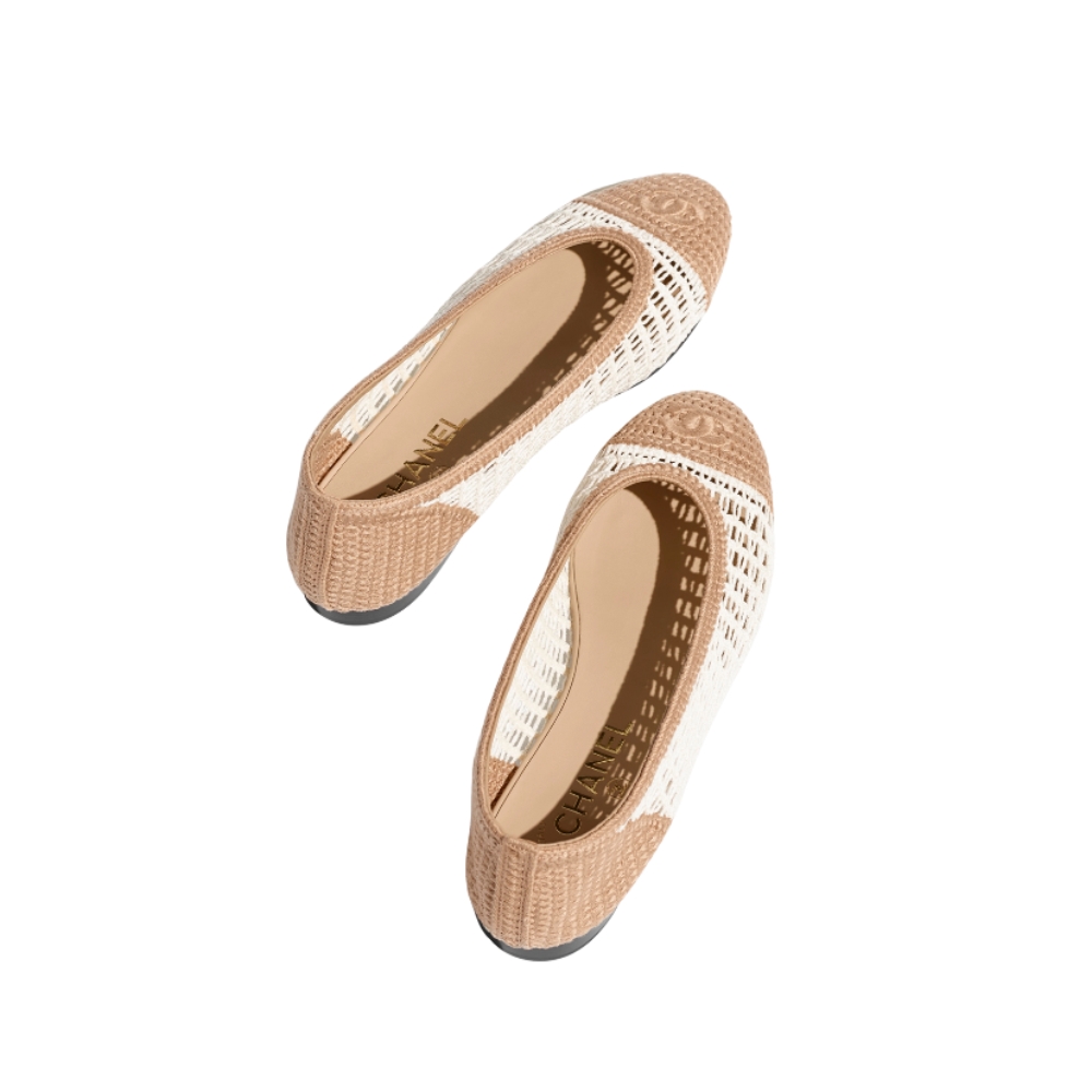 Chanel Raffia Ballet Flats White Chanel Raffia Ballet Flats White