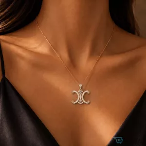 Celine Dion Gold Chain Diamond Pendant Necklace with Crystal Embellishments